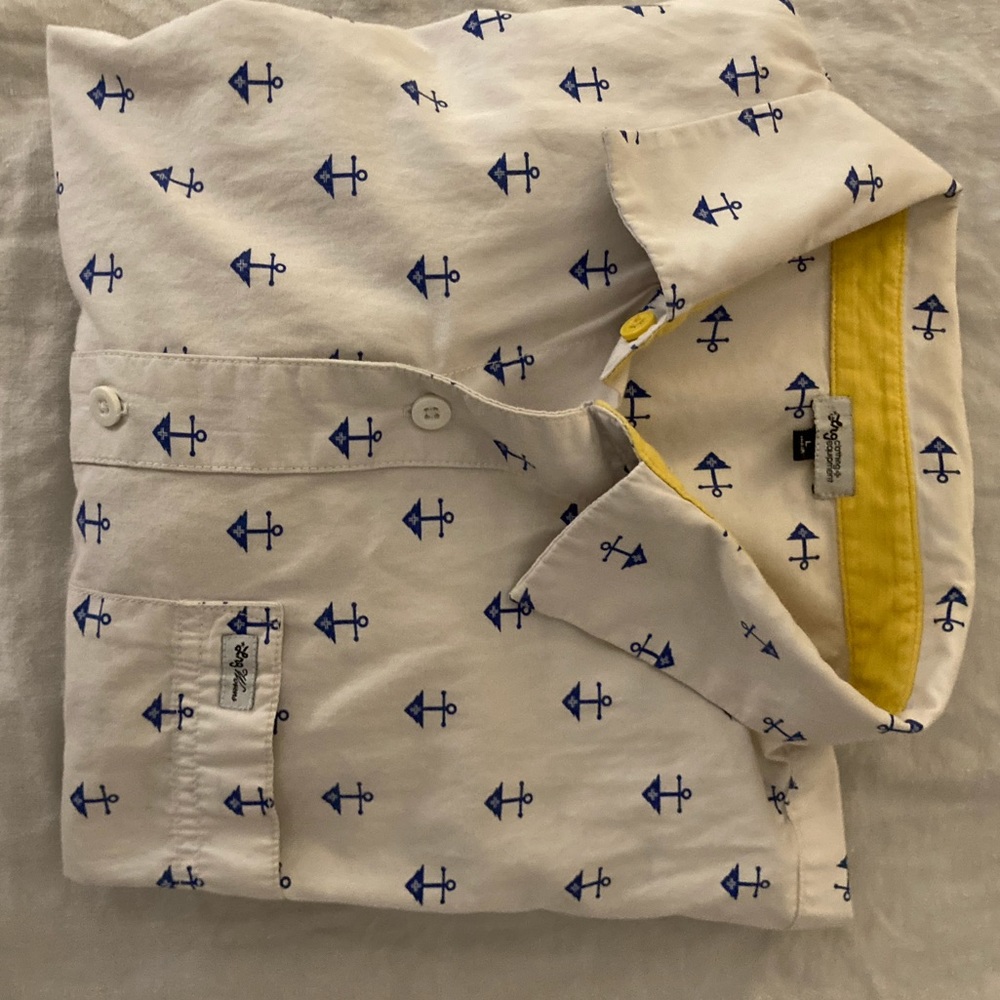 LRG Wovens short sleeve button down 🔥